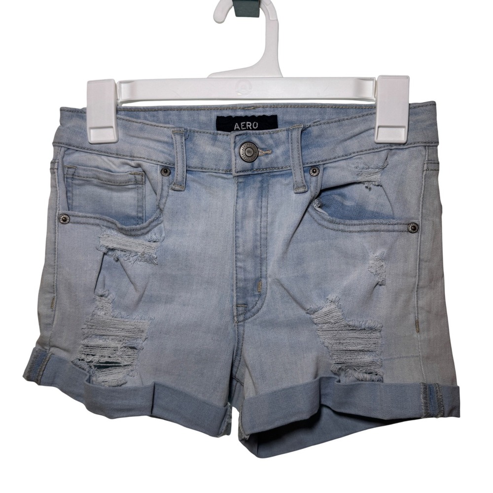 Aero Womens High Rise Midi Distressed Denim Shorts Light Wash Size 6